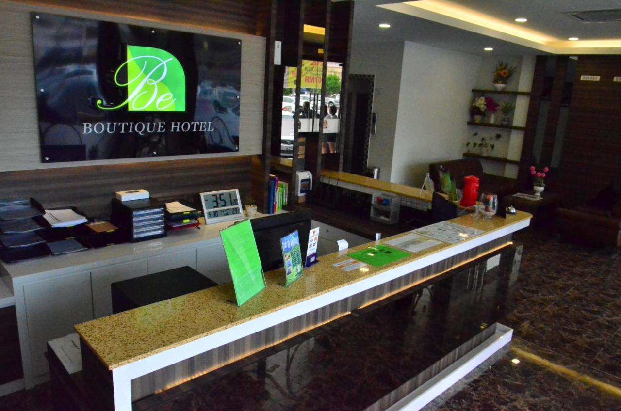 Be Boutique Hotel Keluang Ngoại thất bức ảnh
